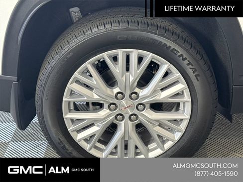 New 2026 GMC Acadia Elevation w/ Elevation Premium Package FWD image 19