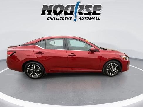 Used 2024 Nissan Sentra SV FWD image 9