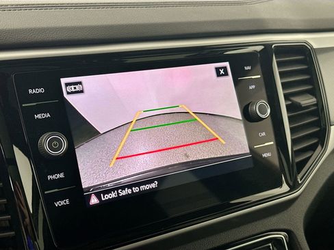 Used 2023 Volkswagen Atlas Cross Sport SEL R-Line image 13