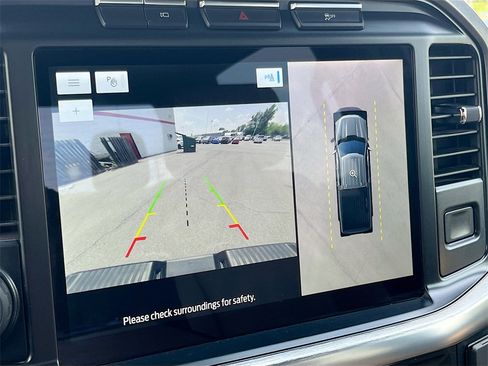 Used 2022 Ford F150 Lariat image 13