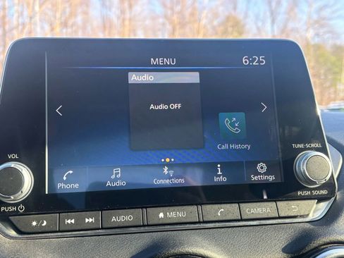 Used 2022 Nissan Sentra SR image 41