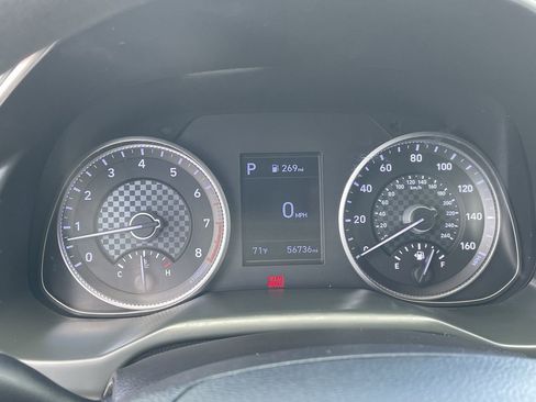 Used 2020 Hyundai Elantra SE image 28