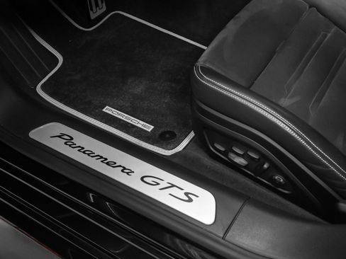 Certified 2023 Porsche Panamera GTS AWD/4WD image 32
