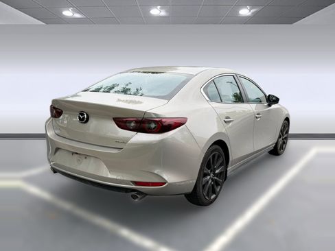 Used 2025 MAZDA MAZDA3 s FWD image 7