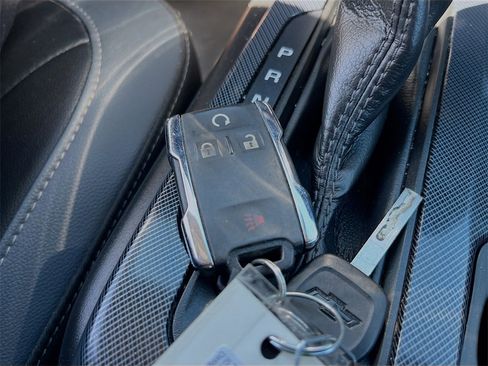 Used 2022 Chevrolet Colorado Z71 image 32