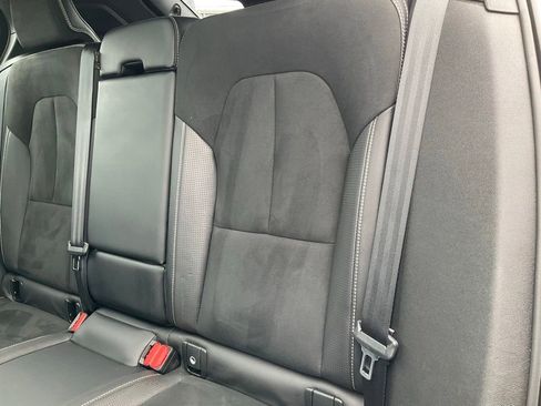 Used 2021 Volvo XC40 P8 Recharge AWD/4WD image 34