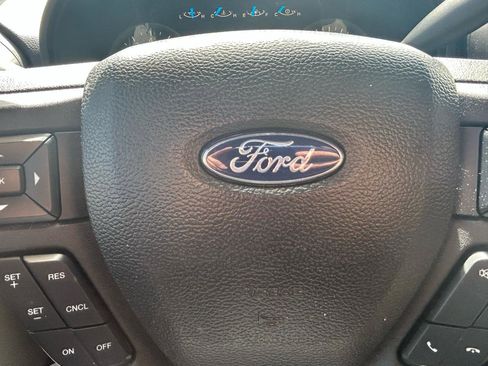 Used 2017 Ford F150 XLT AWD/4WD image 19