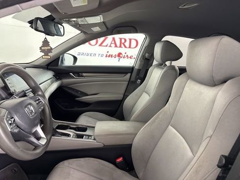 Used 2019 Honda Accord LX image 11