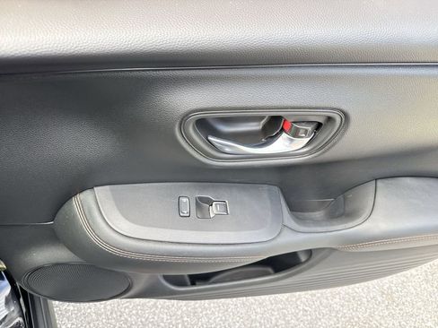 Used 2023 Honda HR-V Sport image 43