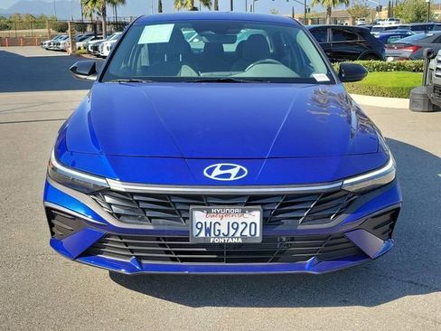 Used 2025 Hyundai Elantra SEL FWD image 30