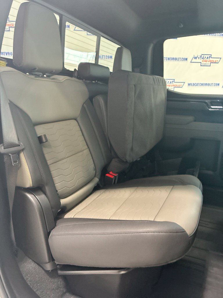 Used 2026 Chevrolet Silverado 1500 ZR2 w/ LPO, Dark Essentials Package AWD/4WD image 43