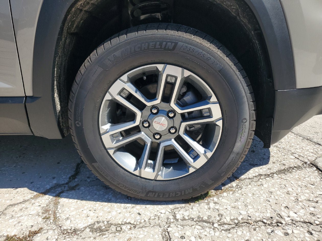 New 2027 GMC Terrain Elevation FWD image 6