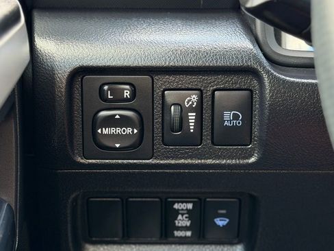 Used 2023 Toyota 4Runner TRD Sport AWD/4WD image 26