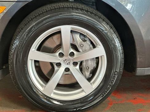 Used 2021 Porsche Macan image 35