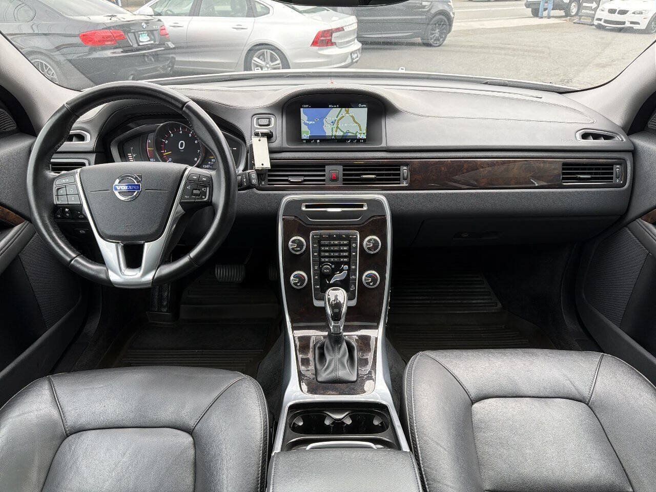 Used 2016 Volvo XC70 T5 Premier w/ Proximity Package AWD/4WD image 24