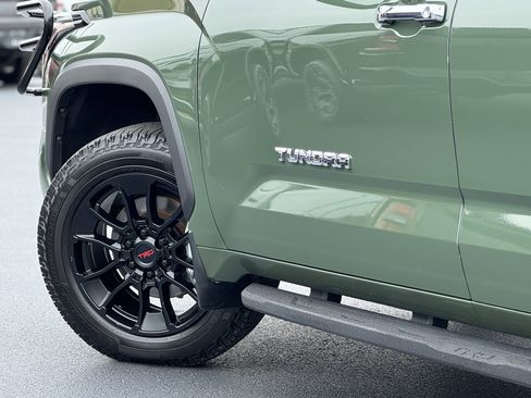 Used 2022 Toyota Tundra Limited w/ TRD Off-Road Package image 8