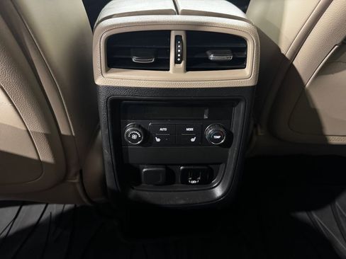 Used 2017 Buick Envision Premium w/ Driver Confidence Package AWD/4WD image 37