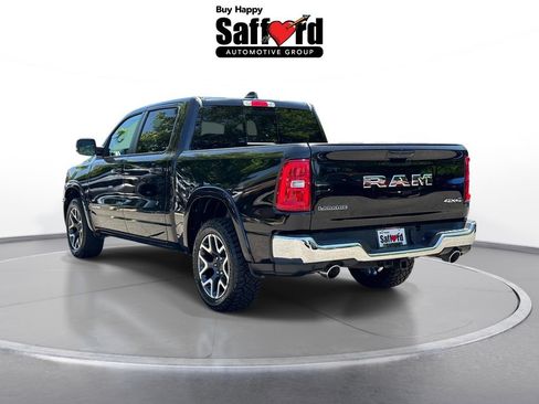 Used 2025 RAM 1500 Laramie AWD/4WD image 5