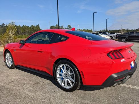 Used 2024 Ford Mustang GT Premium image 15