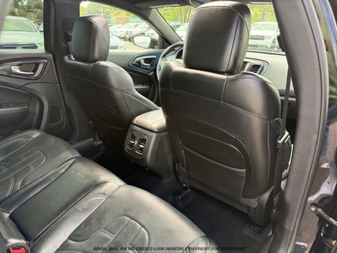 Used 2016 Chrysler 200 S w/ Navigation & Sound Group I AWD/4WD image 19