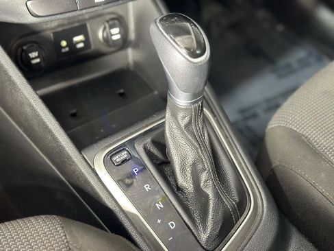 Used 2019 Hyundai Accent SE image 20