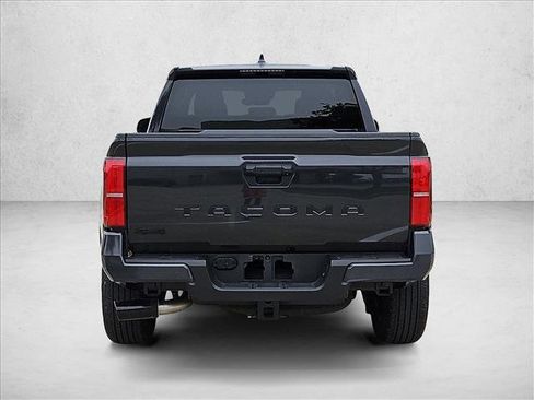 Used 2025 Toyota Tacoma SR5 AWD/4WD image 7