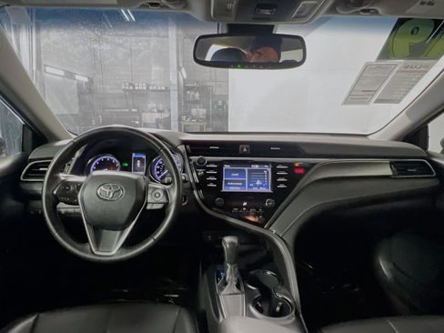Used 2019 Toyota Camry SE w/ Convenience Package image 30