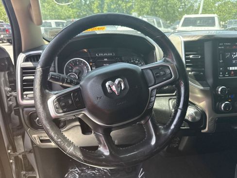 Used 2020 RAM 1500 Laramie AWD/4WD image 9