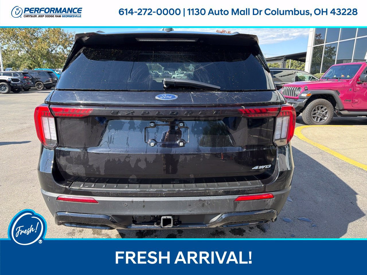 Used 2025 Ford Explorer ST-Line AWD/4WD image 9