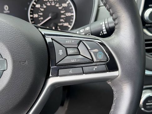 Used 2020 Nissan Altima 2.5 SV image 37