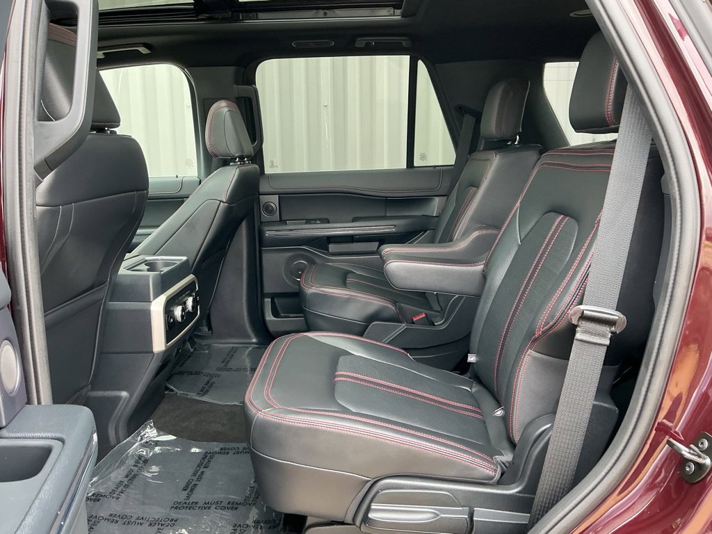 Used 2024 Ford Expedition Limited AWD/4WD image 20