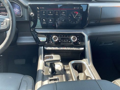 Certified 2025 GMC Sierra 1500 Denali image 13