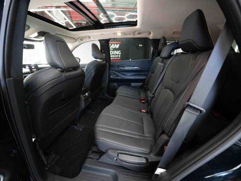 Used 2025 INFINITI QX60 Sensory w/ Vision Package AWD/4WD image 23