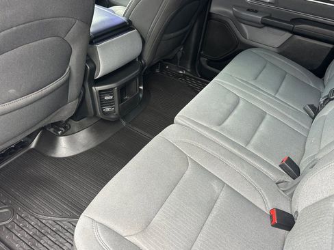 Used 2021 RAM 1500 Big Horn image 13