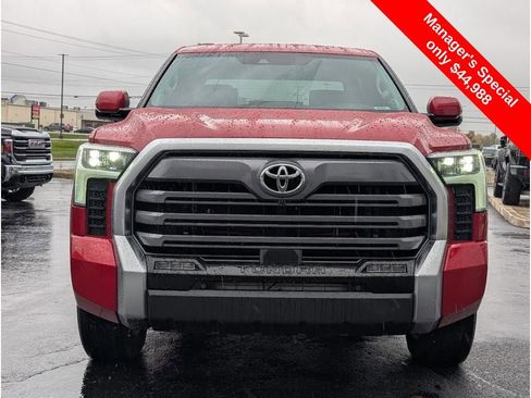 Used 2024 Toyota Tundra Limited image 2