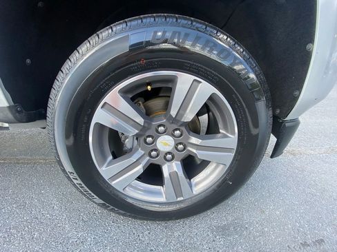 Used 2018 Chevrolet Colorado W/T w/ Custom Special Edition image 28