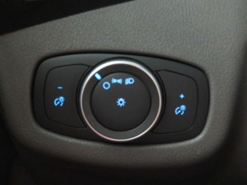 Used 2019 Ford Transit Connect XL FWD image 48
