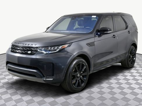 Used 2020 Land Rover Discovery HSE image 4