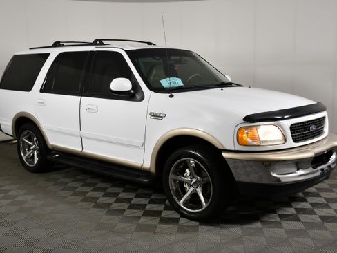 Used 1998 Ford Expedition Eddie Bauer RWD image 4