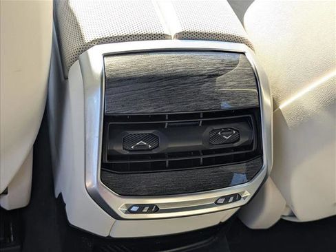 Certified 2023 BMW 760i xDrive 760i xDrive image 18