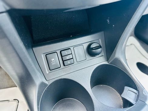 Used 2012 Toyota RAV4 Limited w/ Navigation Value Pkg image 34