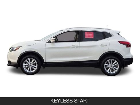 Certified 2019 Nissan Rogue Sport SV FWD image 5