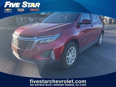 Used 2024 Chevrolet Equinox LT image 1