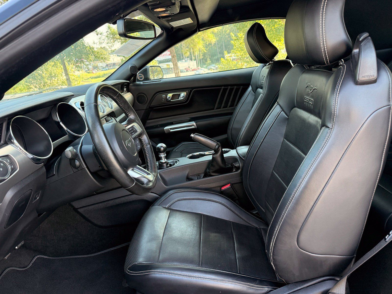 Used 2015 Ford Mustang GT Premium w/ Equipment Group 401A RWD image 33
