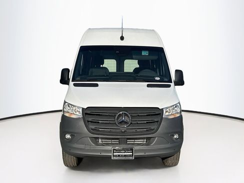 New 2024 Mercedes-Benz Sprinter 3500 image 2