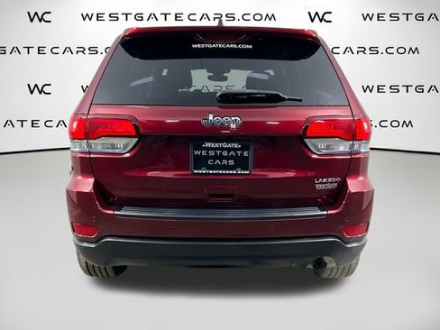 Used 2020 Jeep Grand Cherokee Laredo w/ 18" Wheel & 8.4" Radio Group image 7