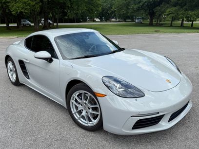 Used 2022 Porsche 718 Cayman w/ Premium Package