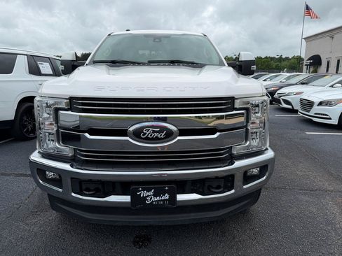 Used 2018 Ford F250 Lariat w/ Lariat Ultimate Package AWD/4WD image 3
