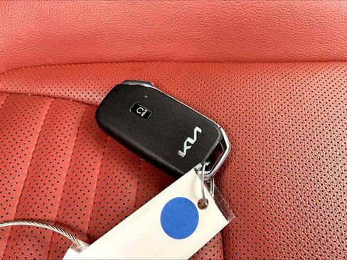 Used 2023 Kia Sportage SX FWD image 14