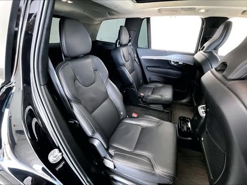 Used 2025 Volvo XC90 T8 Ultra w/ Lounge Package AWD/4WD image 35